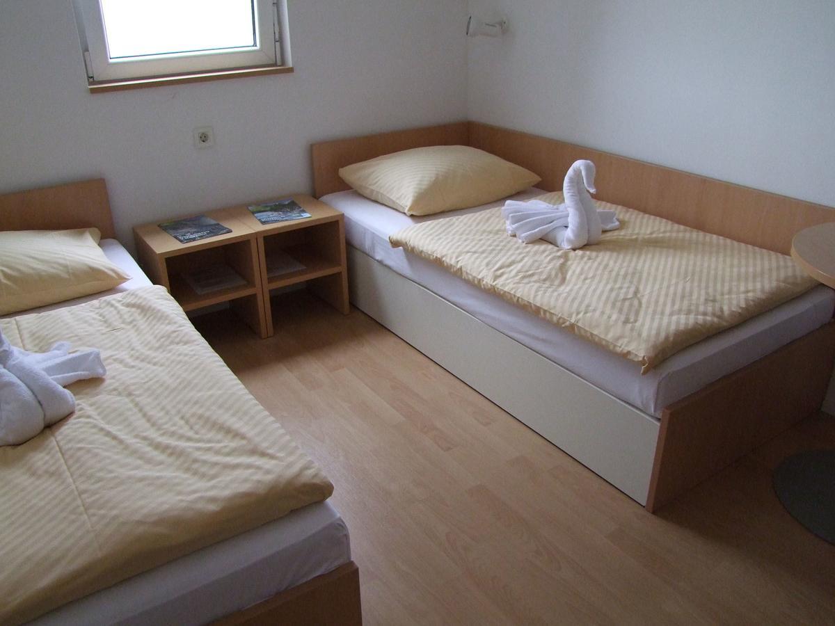 Hotel Galaksija Trebnje Zewnętrze zdjęcie