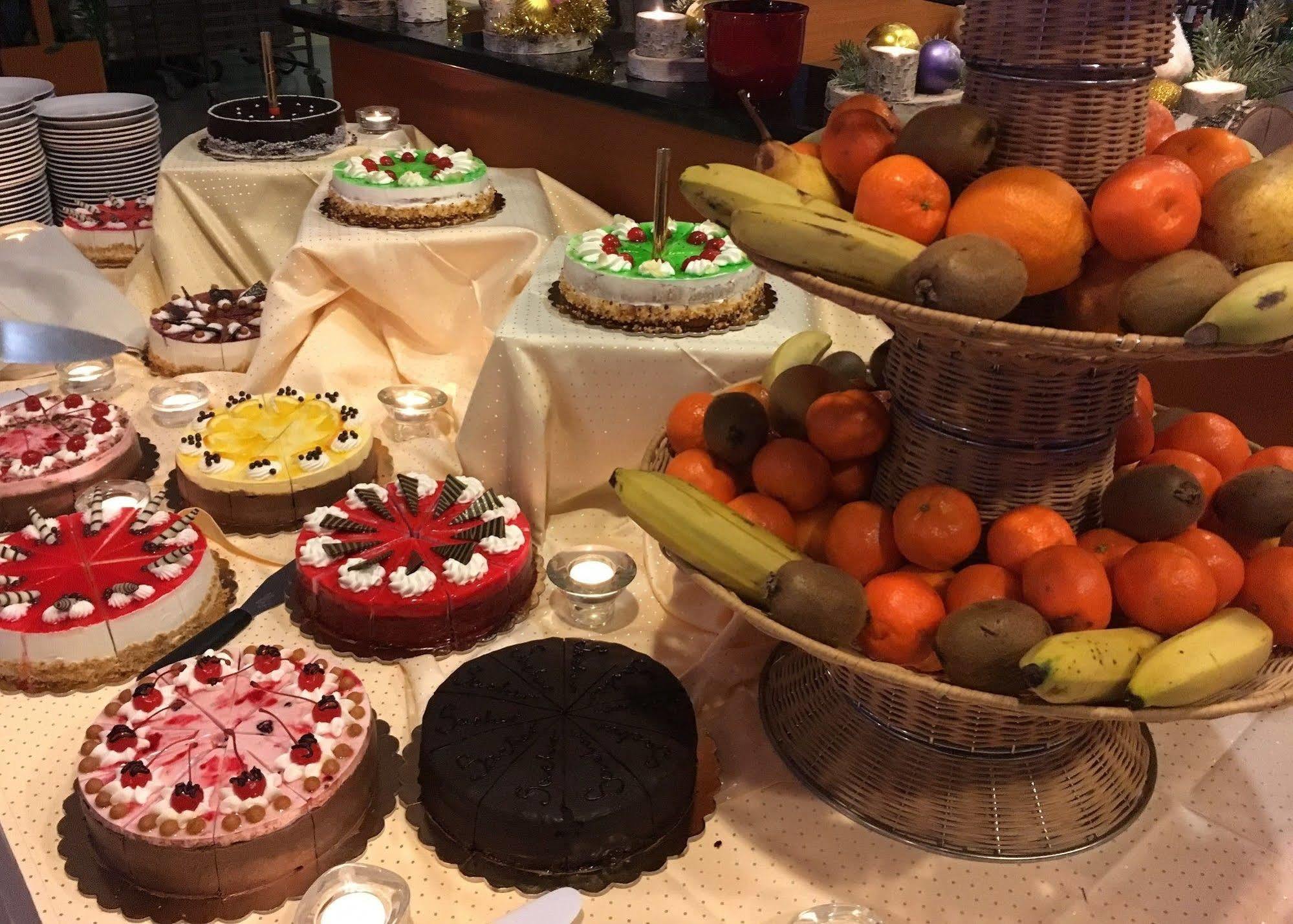 Hotel Galaksija Trebnje Zewnętrze zdjęcie